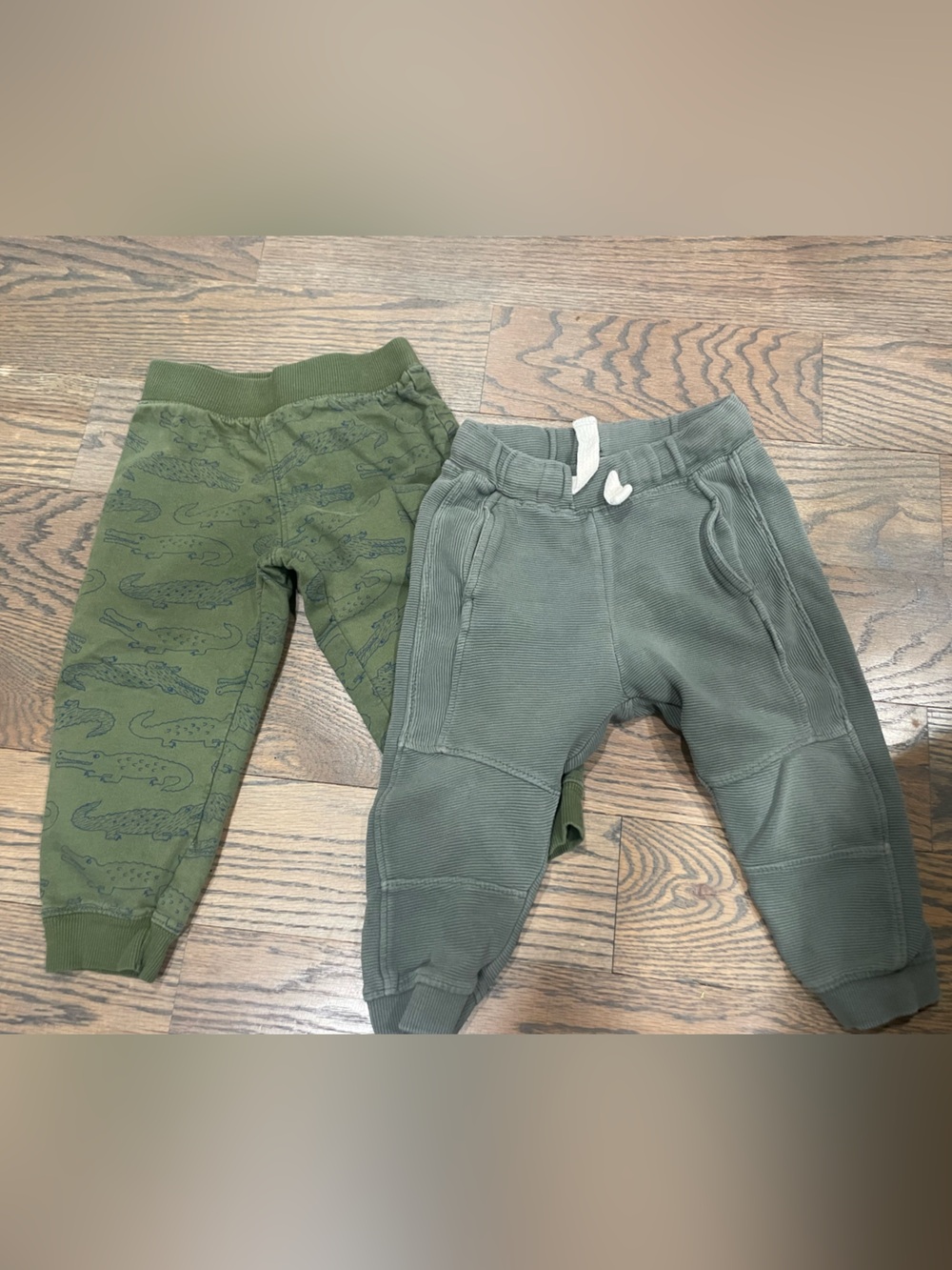 Zara Olive & Moss Green Kids Jogger Pants - Carter’s alligator